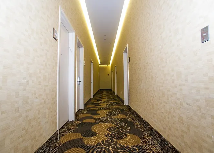 Pointe Plaza Hotel