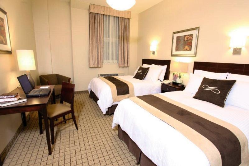 Pointe Plaza Hotel Nueva York