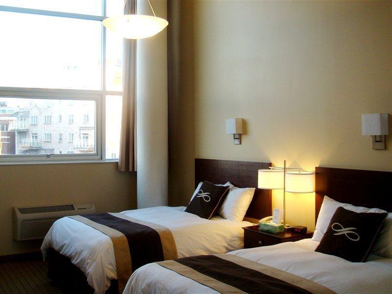 Hotel Pointe Plaza Nueva York