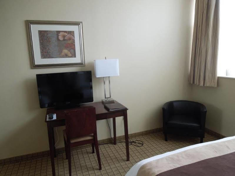 Pointe Plaza Hotel Nueva York